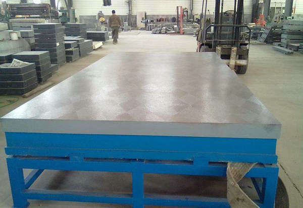 如何延長(zhǎng)鑄鐵平臺(tái)平板使用壽命?